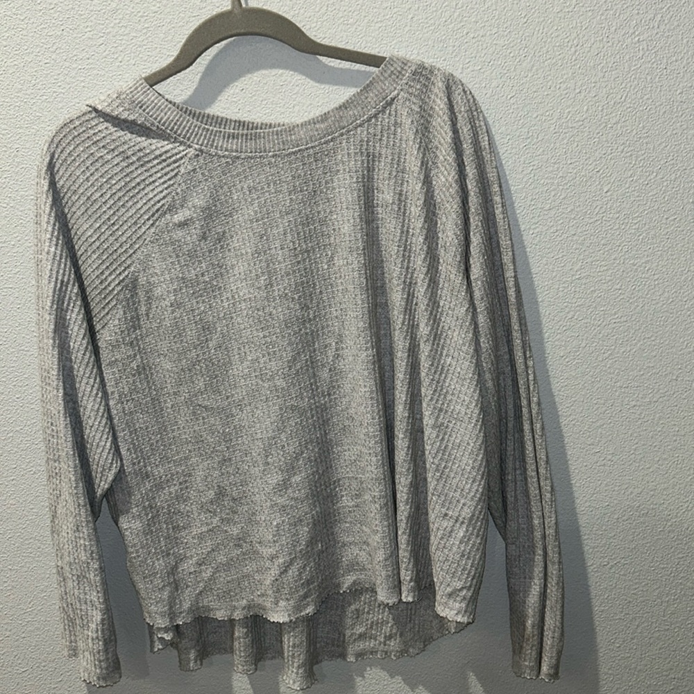 Gray long sleeve top xl